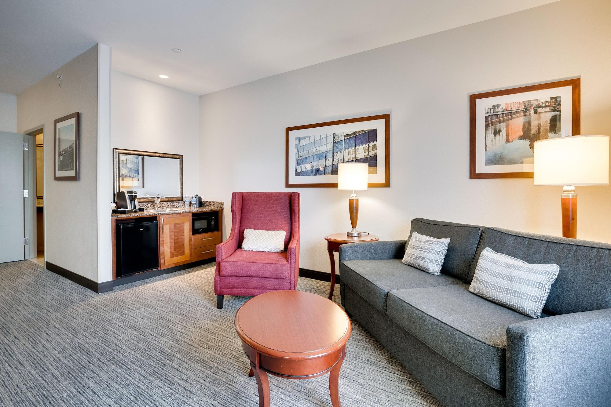 Hilton Garden Inn Milwaukee Airport Extérieur photo