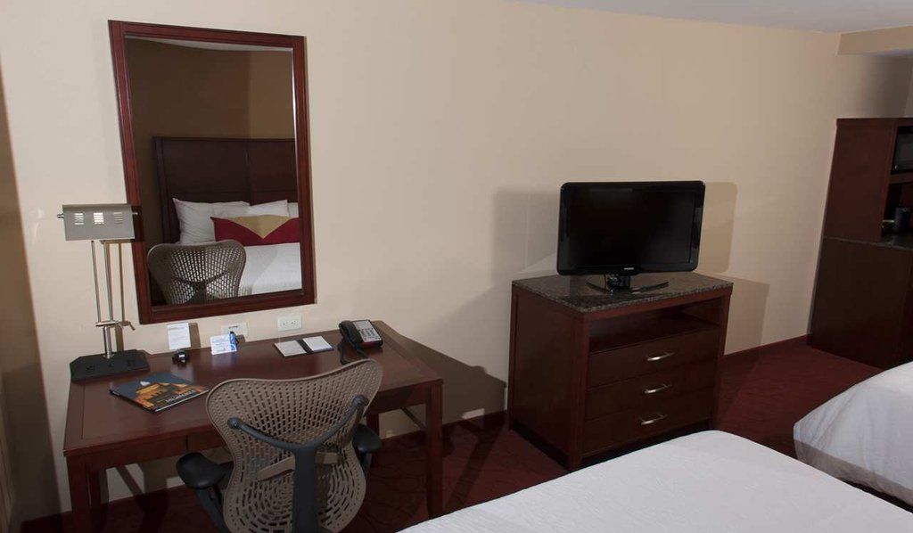 Hilton Garden Inn Milwaukee Airport Extérieur photo